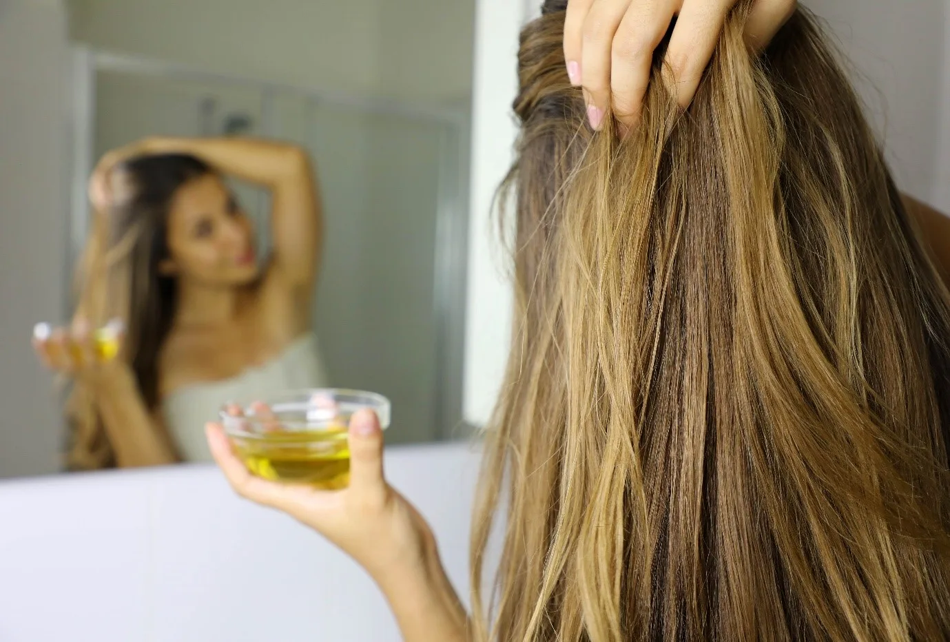 How Rosemary Oil For Hair Growth Supports Hair Care Goals with Lunaria Bloom